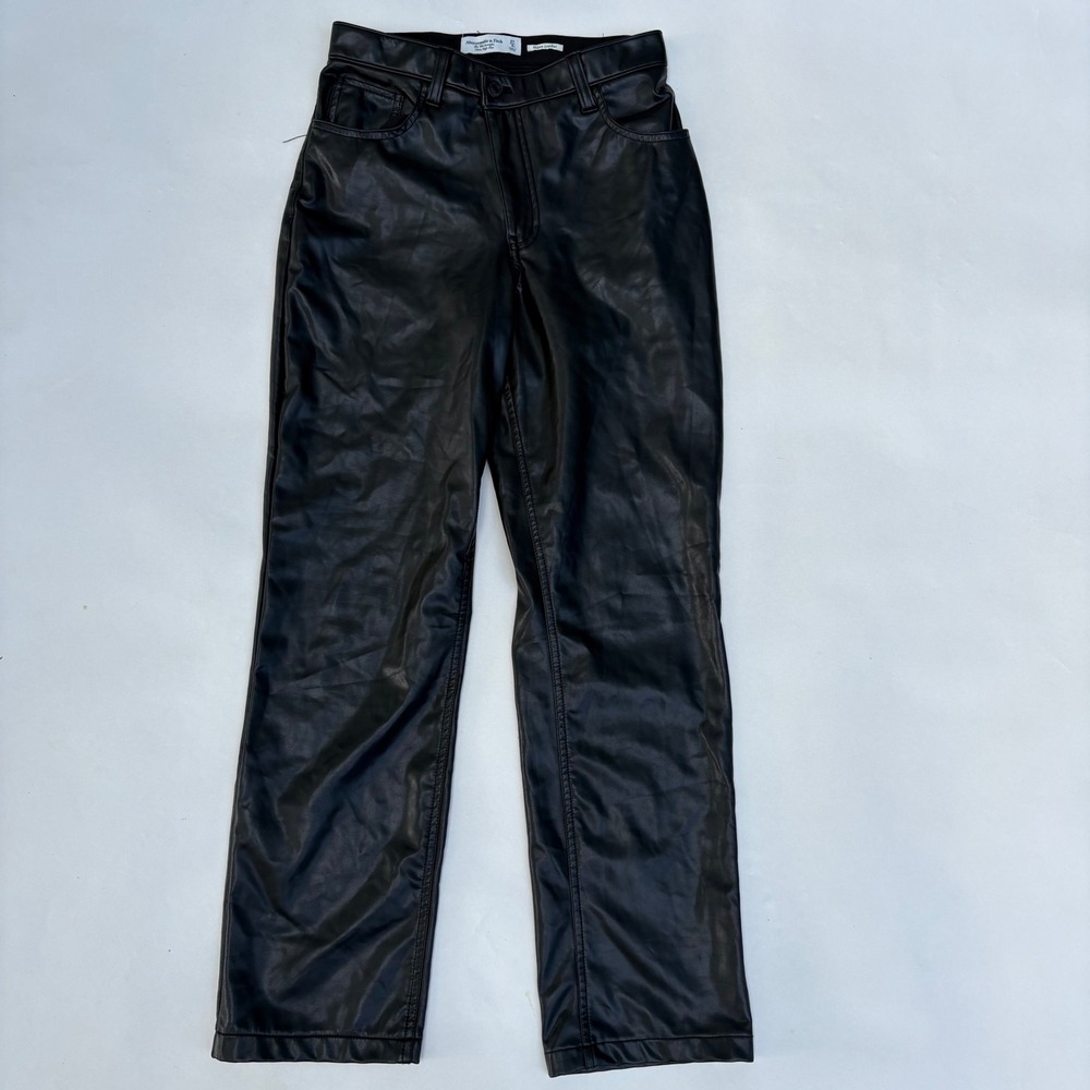 Abercrombie & Fitch The 90s Straight Ultra High Rise Vegan Leather Pants Black
